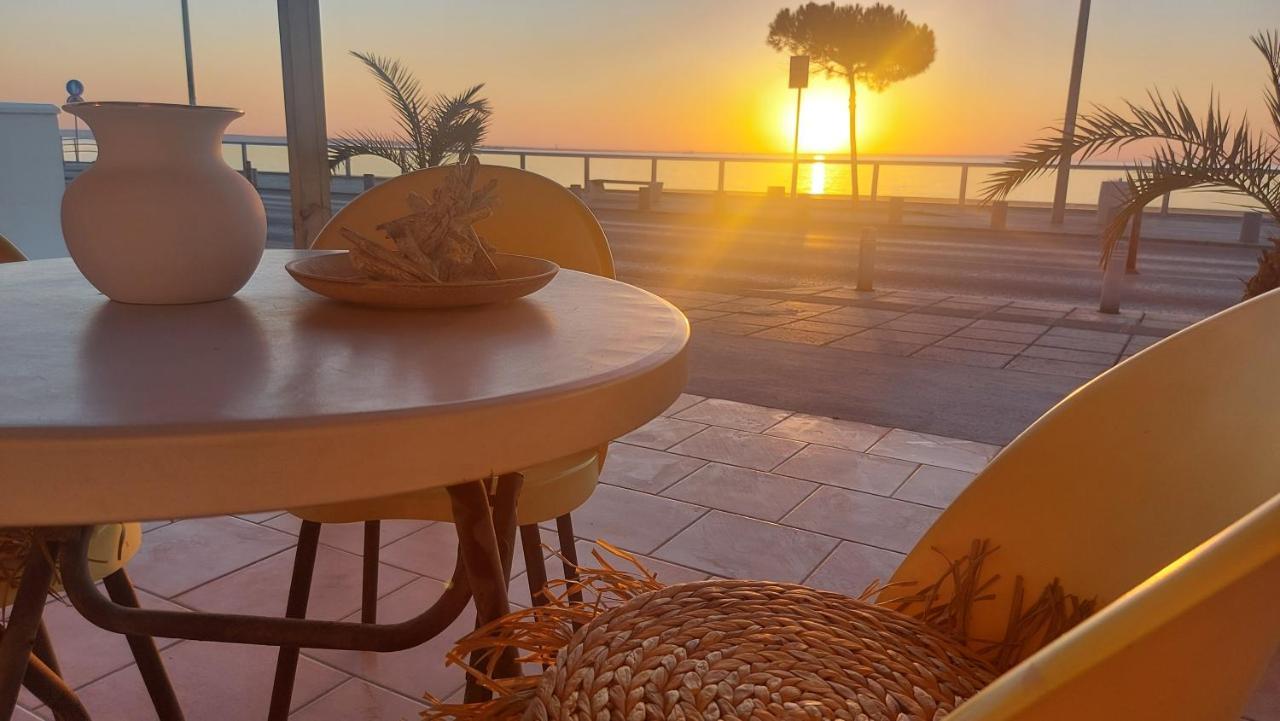 Sunrise Boho Studio Larnaca Esterno foto